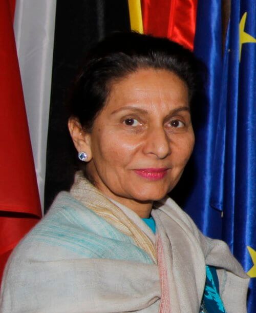 https://sikhforuminternational.com/wp-content/uploads/2021/09/Preneet_Kaur.jpg